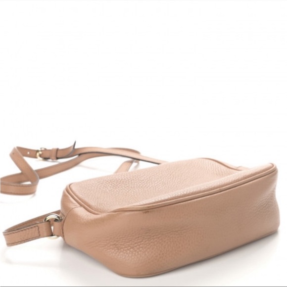 Authentic GUCCI
Pebbled Calfskin Small Soho Disco - Picture 3 of 12